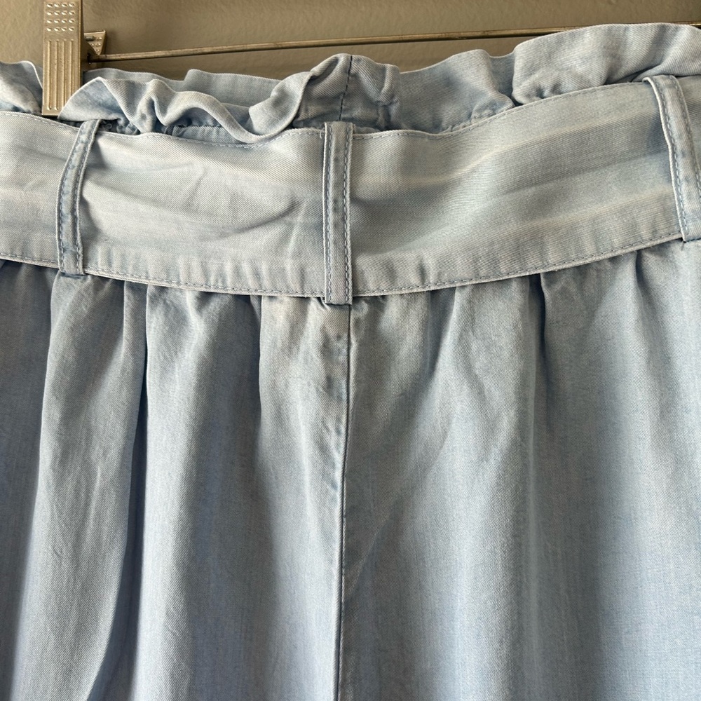 Forever, 21 contemporary wide leg gauchos  blue‎ denim look belted high waisted - Picture 6 of 9